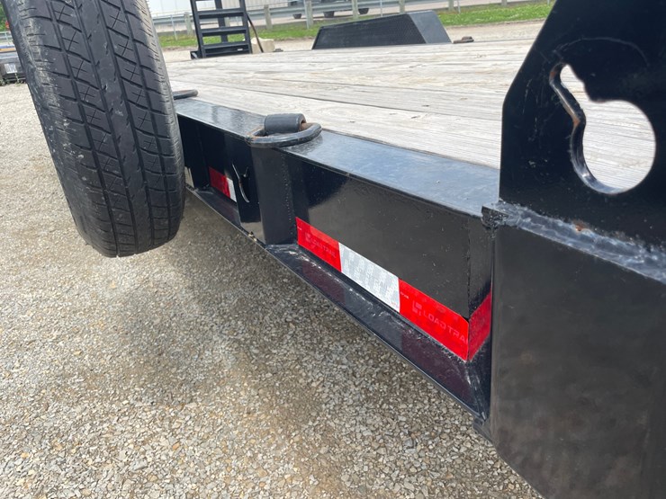 #4867-•-2024-loadtrail-tandem-axle-equipment-trailer-(has-wi-title)-image-15