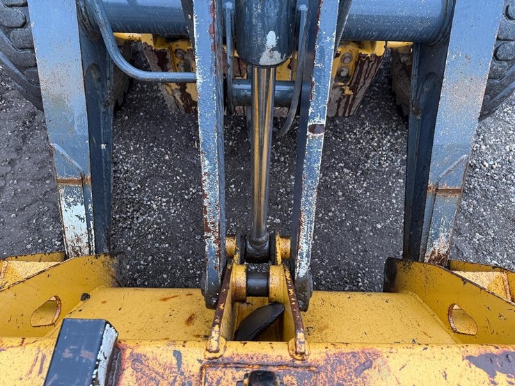 deere-310sk-image-10