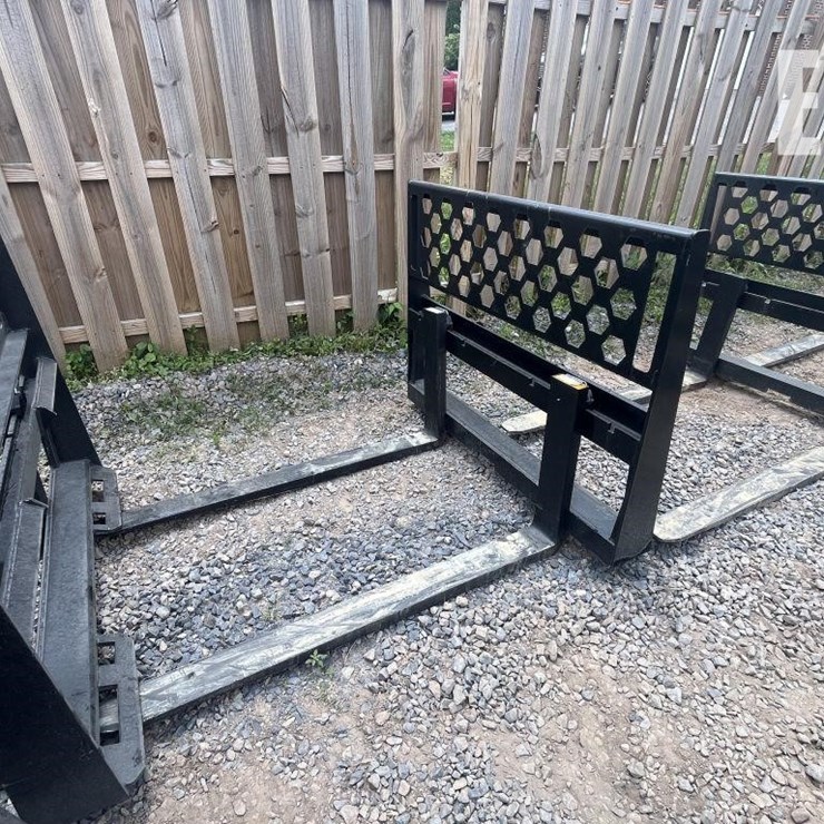 WILDCAT 48" PALLET FORKS