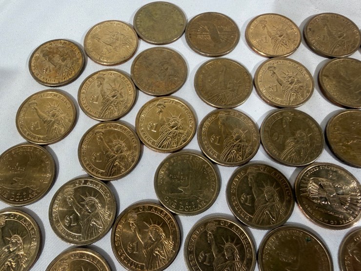 #40029-•-(42)-miscellaneous-one-dollar-coins-image-27