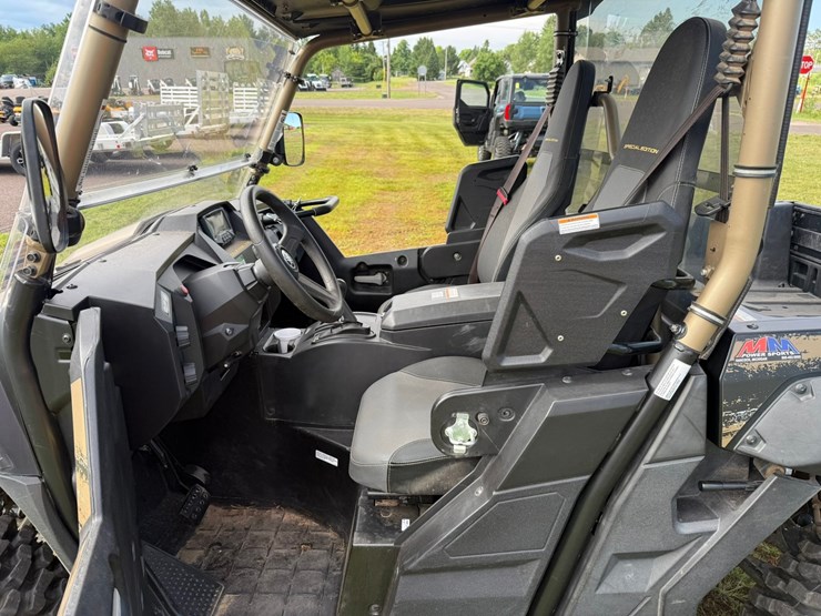 #1425-•-2020-yamaha-wolverine-x2-4x4-utv-image-38