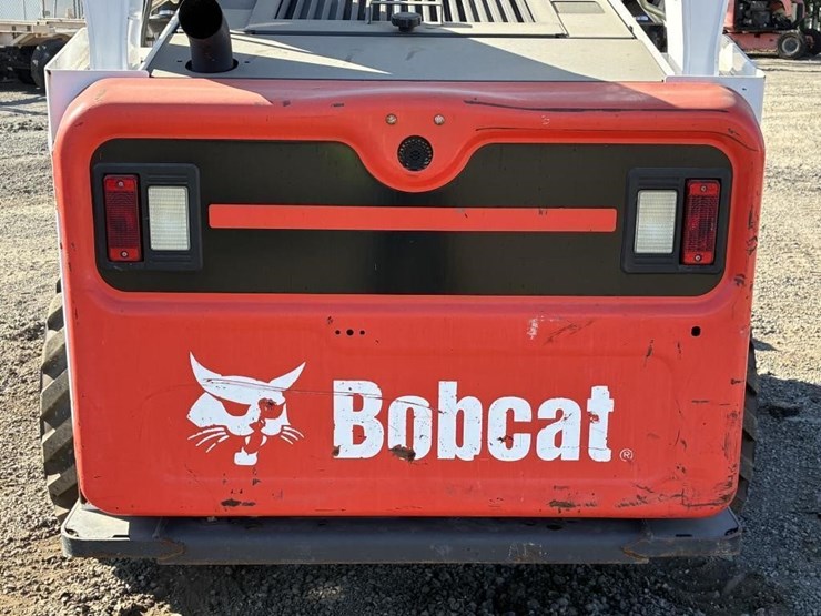 2021-bobcat-s740-image-14