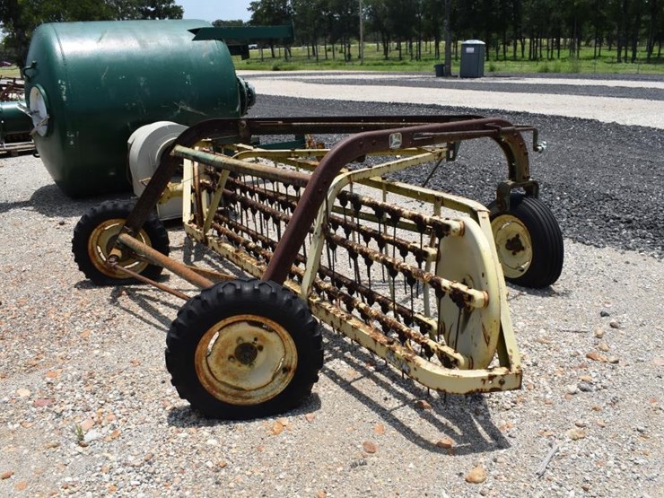 john-deere-660-image-3
