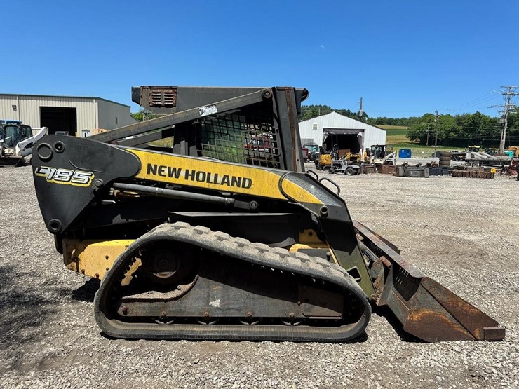 new-holland-c185-image-7