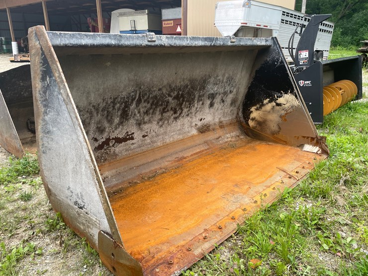 jcb-tm320-image-2