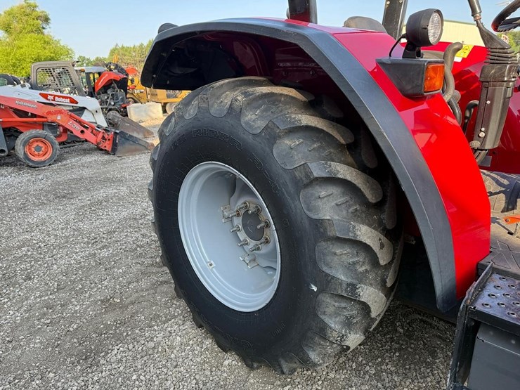 2019-massey-ferguson-4710-image-13