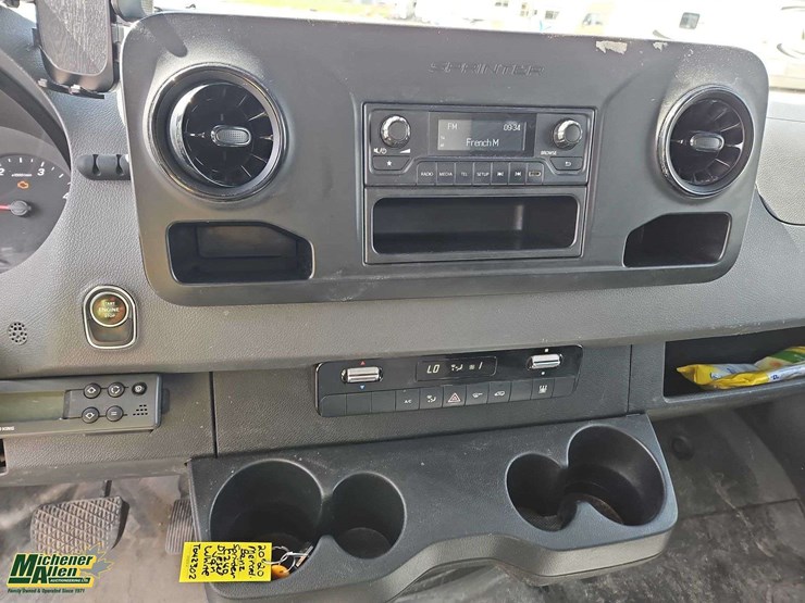 2020-mercedes-benz-sprinter-c240-turbo-diesel-cargo-van-image-18