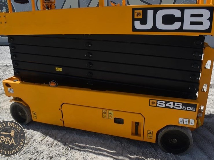 2023-jcb-s4550e-image-13