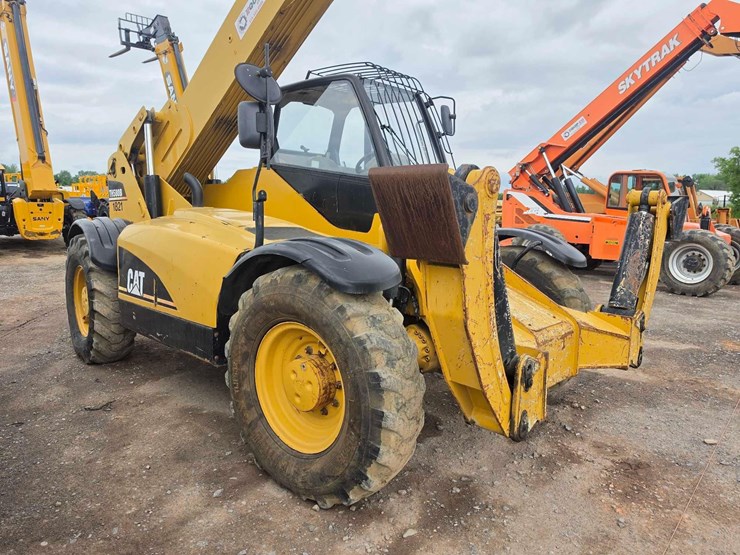 caterpillar-th580b-image-3