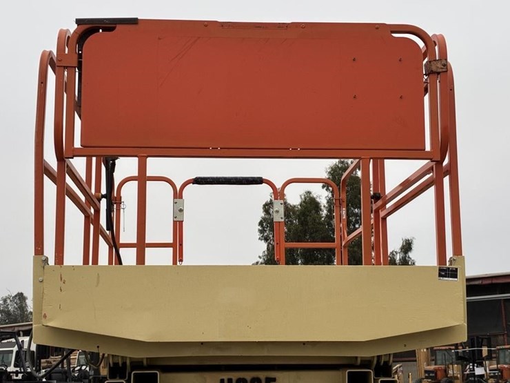 2007-jlg-4069le-image-9