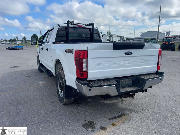 2021-ford-f250-image-7