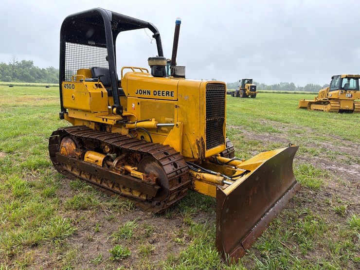 deere-450d-image-4