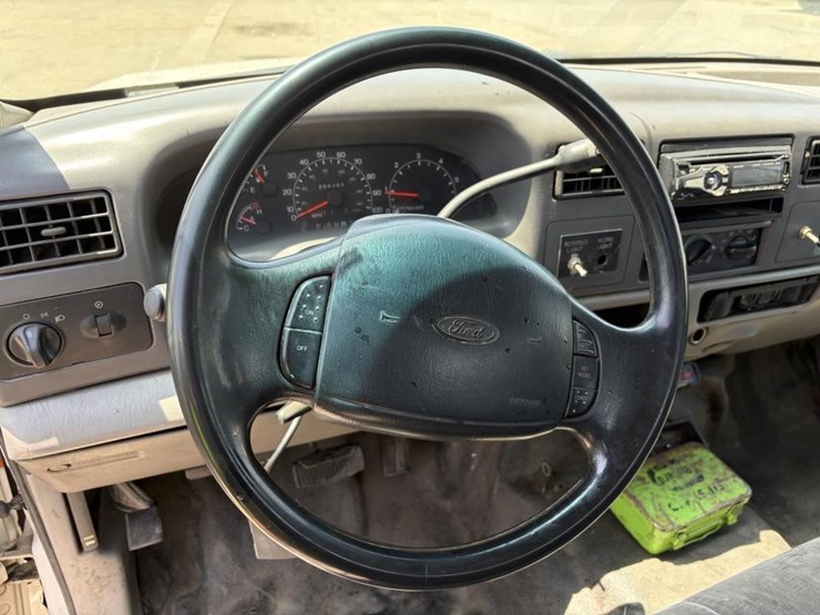 2001-ford-f350-sd-image-14