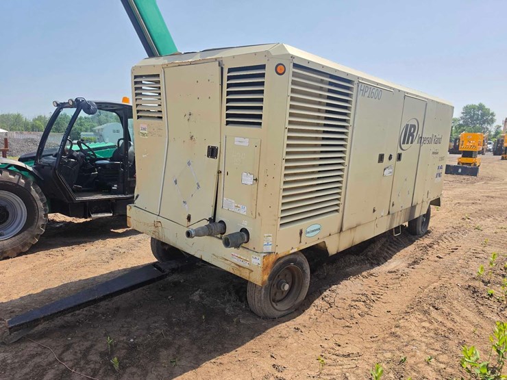 doosan-hp1600wcu-image-1