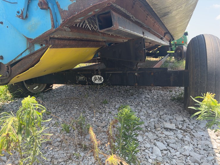 j&m-24'-header-wagon-image-6