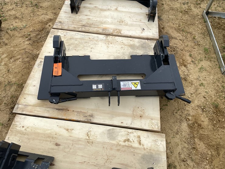 #2050-•-new-wolverine-skid-steer-3-point-attachment-image-2