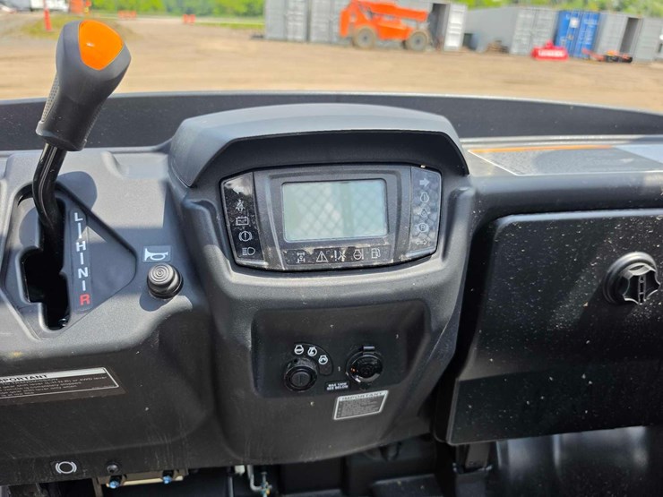 new-2023-unused-kubota-rtvxg850glas2-a-utility-vehicle-vn:askh1rgnvpg051750-4x4,-image-10