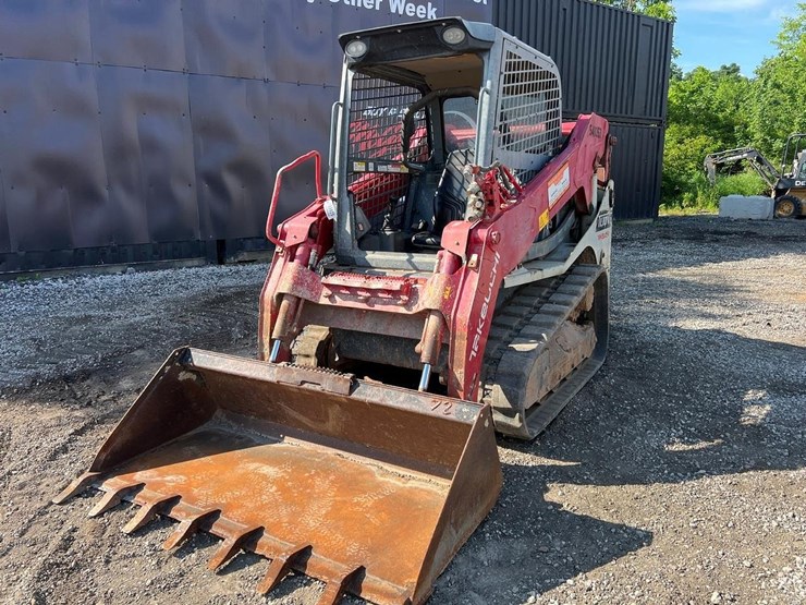 2016-takeuchi-tl10v2-image-2