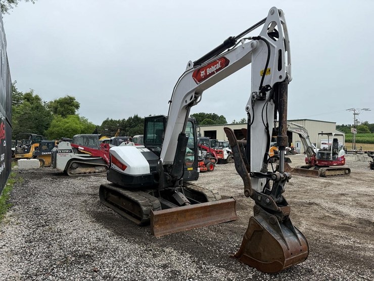 2022-bobcat-e88-image-6