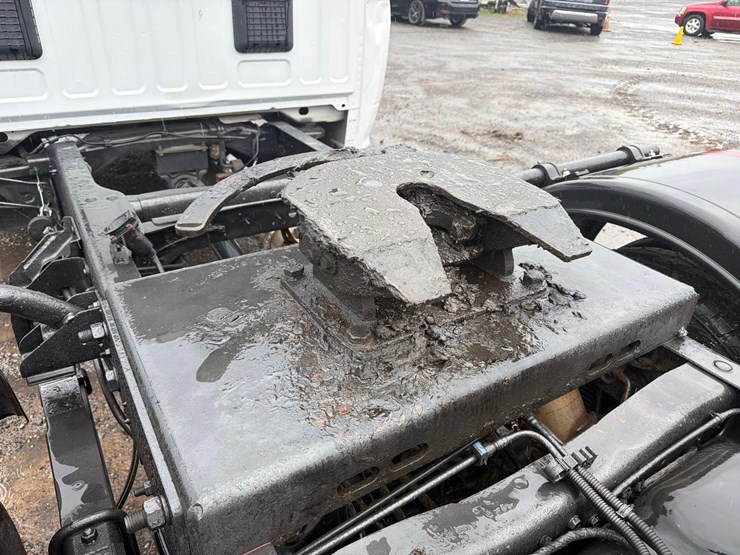 2022-dodge-3500-image-8