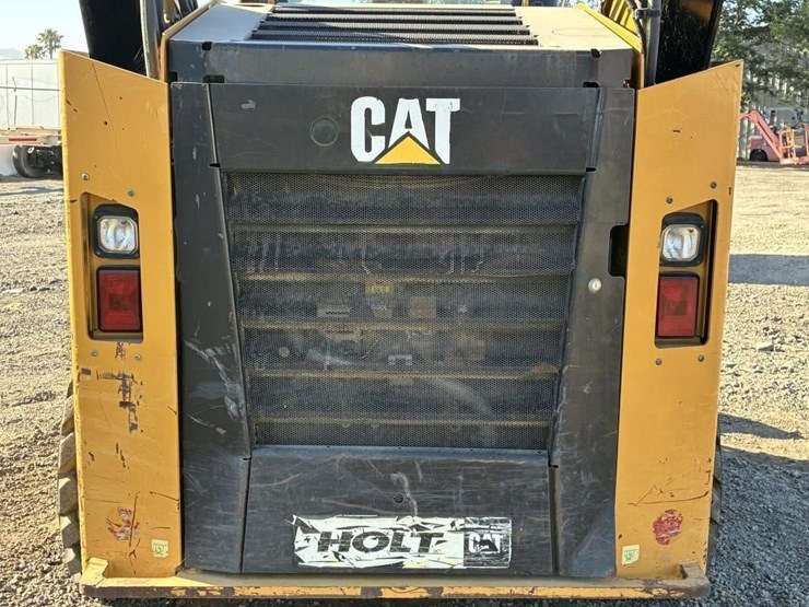 2015-caterpillar-262d-image-15