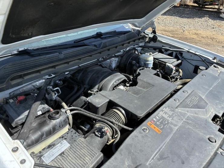 2018-chevrolet-silverado-1500-image-9