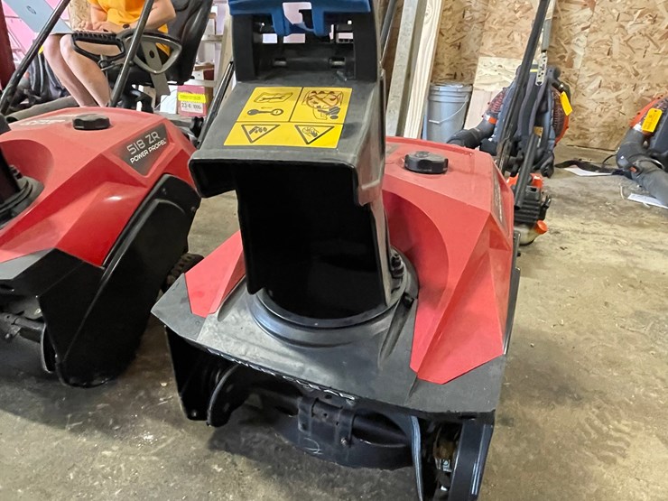 #7923-•-toro-518-zr-snow-blower-image-3