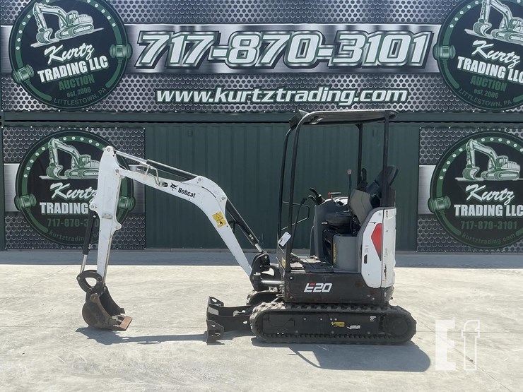 2022-bobcat-e20-image-1