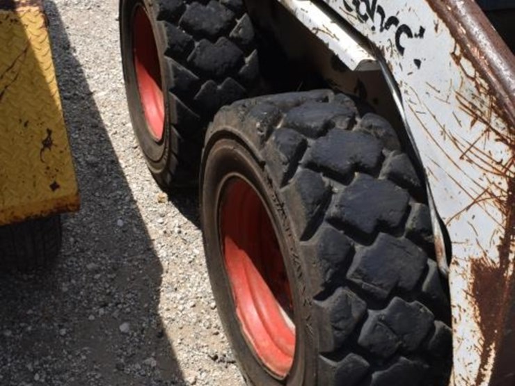 bobcat-743b-image-7