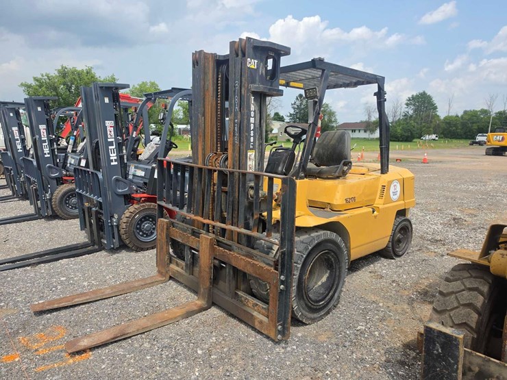 caterpillar-dpl40-image-1
