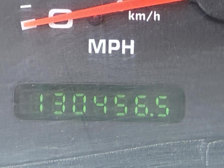 2004-ford-f350-image-17