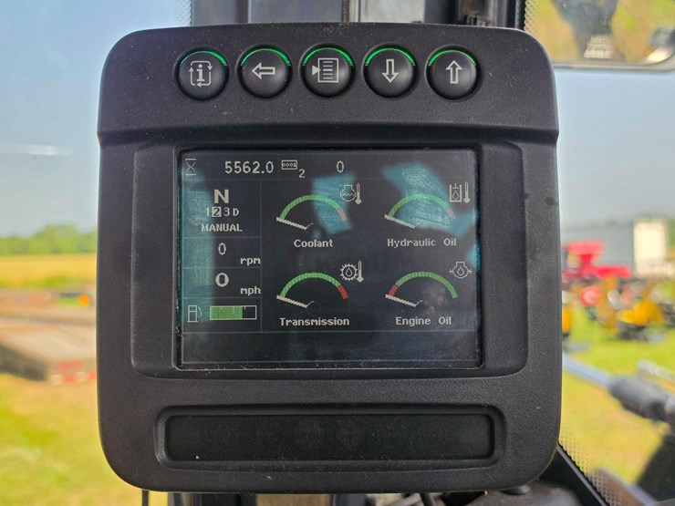deere-624k-image-23
