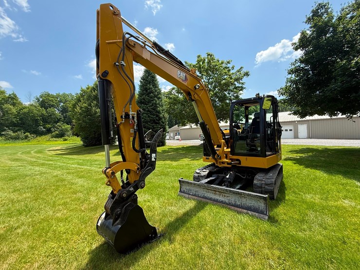 2020-caterpillar-306-cr-image-2
