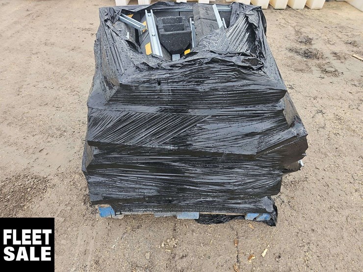 1-crate-of-c-port-pipe-supports-image-3