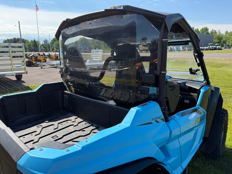#1428-•-2023-yamaha-wolverine-rmax-4x4-utv-image-37