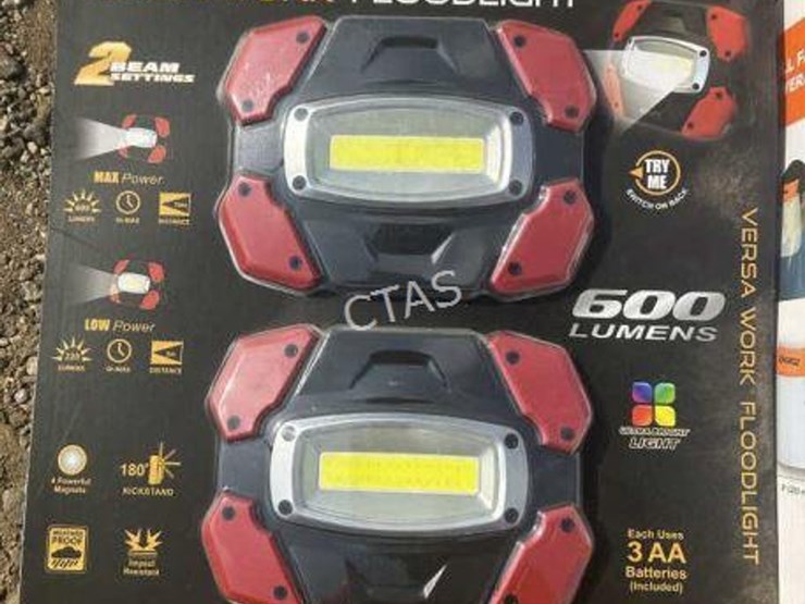 #107-•-2-pack-versa-work-floodlight-&-5-pack-safety-face-image-3