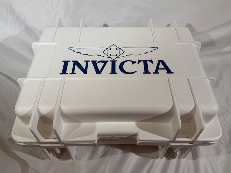 #84577-•-box-of-invicta-watches-image-13