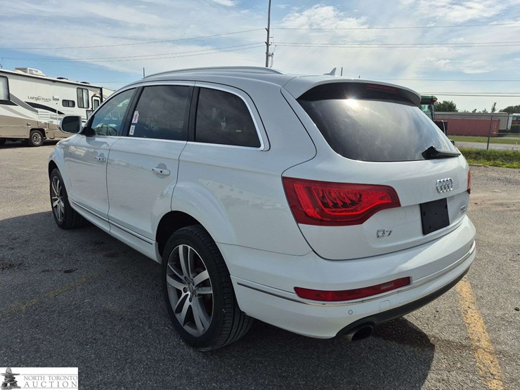 2014-audi-q7-image-7
