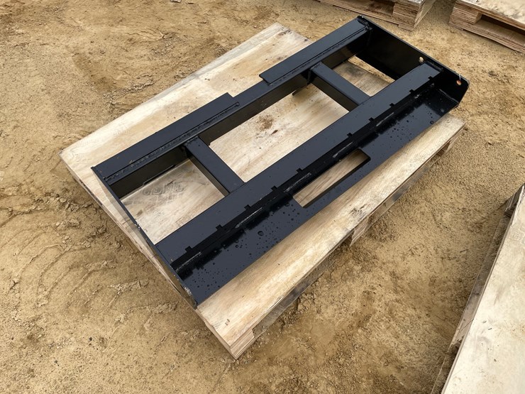 #2003-•-new-wolverine-pallet-fork-frame-image-4