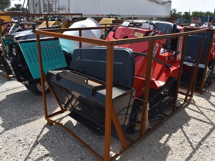 sda-140t-mini-skid-steer-(serial-#-sda140t26l0223444)-image-1