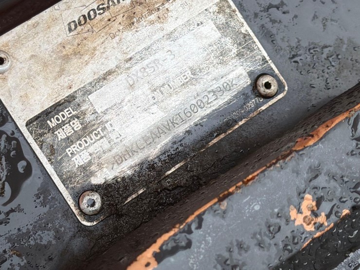 2019-doosan-dx85r-3-image-25