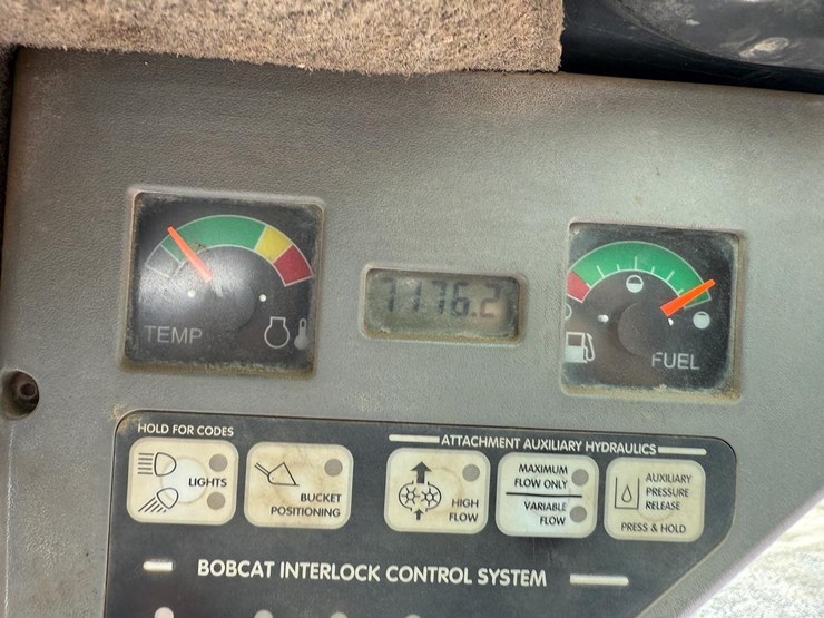 bobcat-t300-image-26