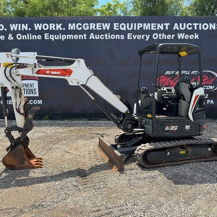 2023 BOBCAT E35i