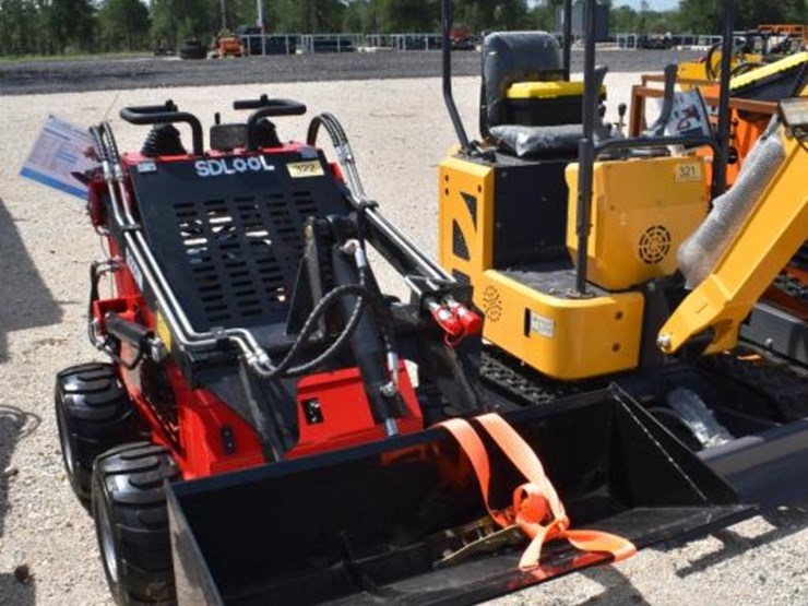 sl323w-mini-skid-steer-(serial-#-323tz260208)-image-2
