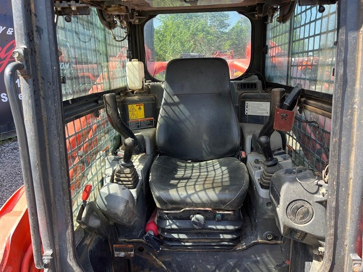 kubota-svl90-2-image-17