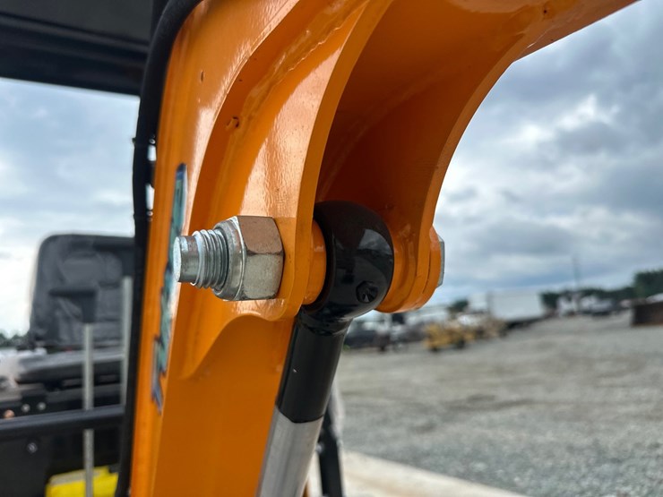 #5091-•-unused-future-ft15-mini-excavator-image-23