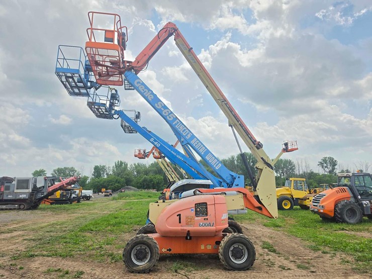 jlg-600aj-image-1