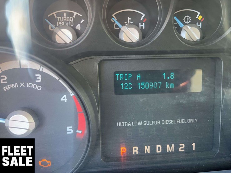 2013-ford-f550-image-24