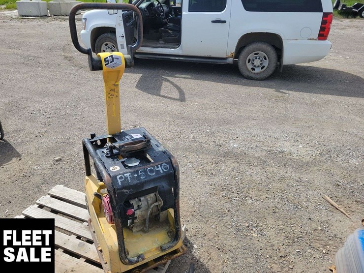 wacker-neuson-vibratory-plate-compactor-image-2