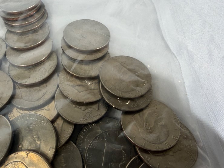 #40035-•-(50)-1776-1976-bicentennial-one-dollar-coins-image-10